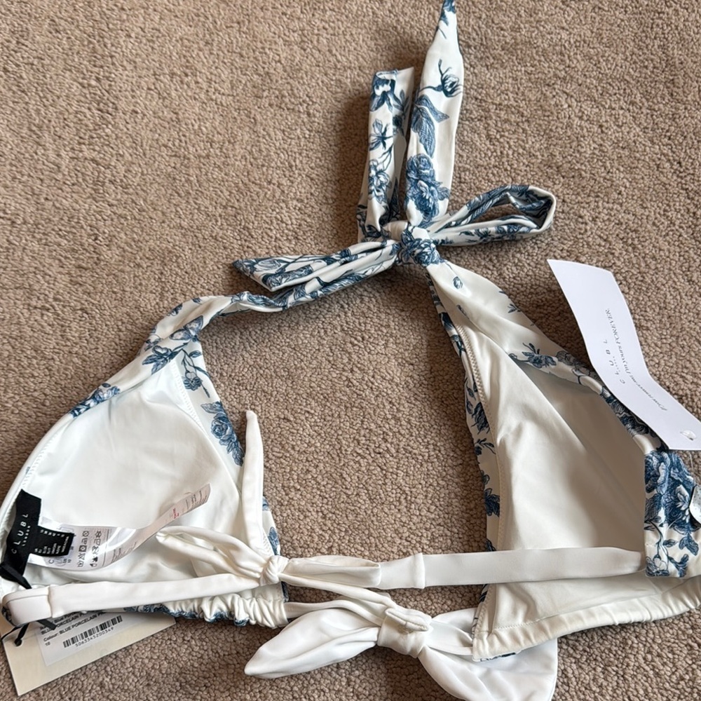 Club L London Floral Blue and White Bikini Set - Picture 11 of 11
